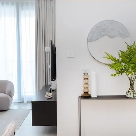 Luxury Escapes - Stylish 2Br Apt With City View In Forte Downtown Dubai Exterior photo